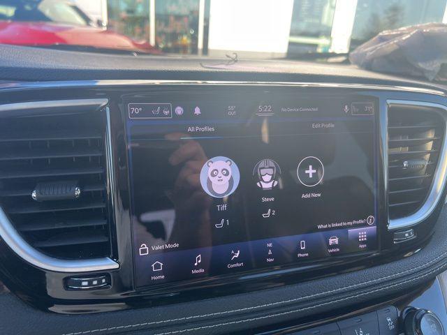used 2021 Chrysler Pacifica car, priced at $22,990