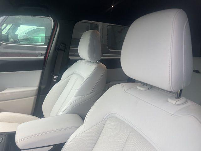 new 2026 Jeep Cherokee car, priced at $35,720