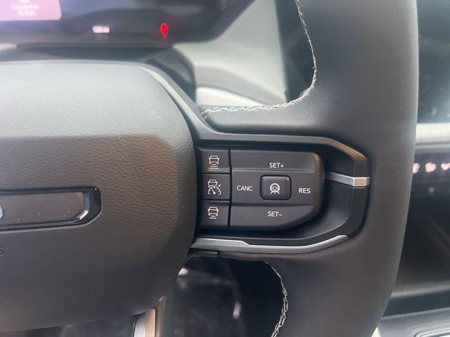 new 2026 Jeep Cherokee car, priced at $35,720