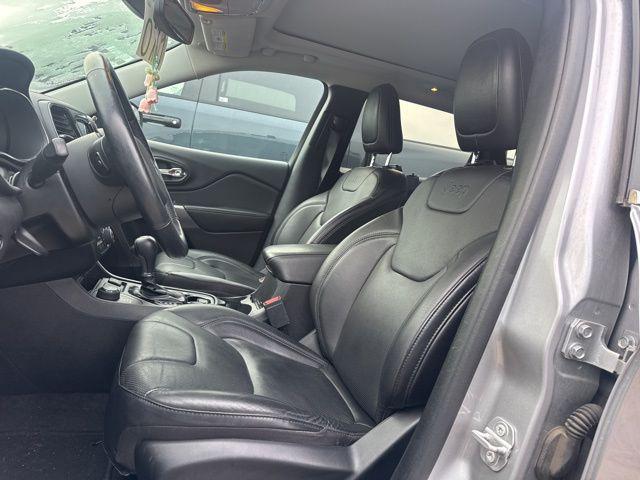 used 2020 Jeep Cherokee car, priced at $18,900