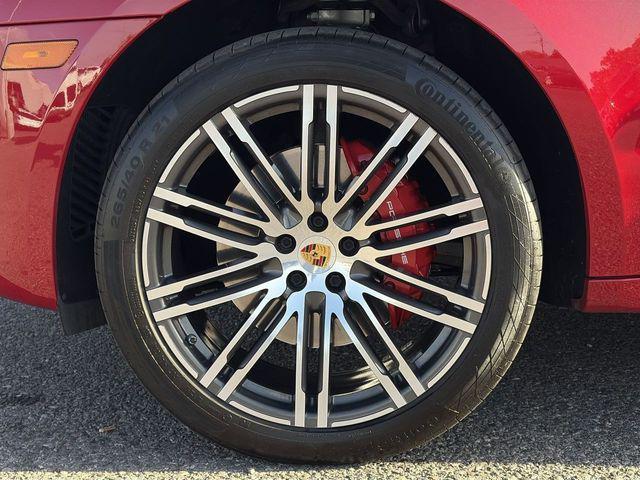 used 2018 Porsche Macan car, priced at $31,499