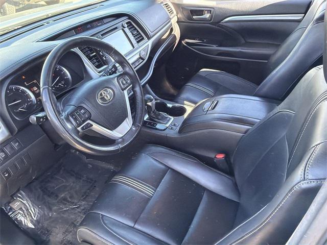used 2018 Toyota Highlander car, priced at $20,675