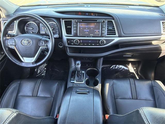 used 2018 Toyota Highlander car, priced at $20,675