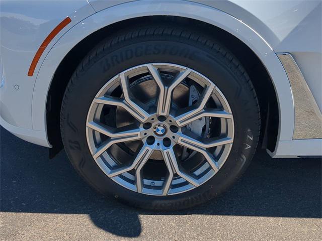 new 2026 BMW X7 car, priced at $91,515