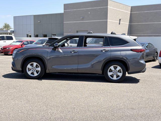 used 2021 Toyota Highlander car, priced at $25,860