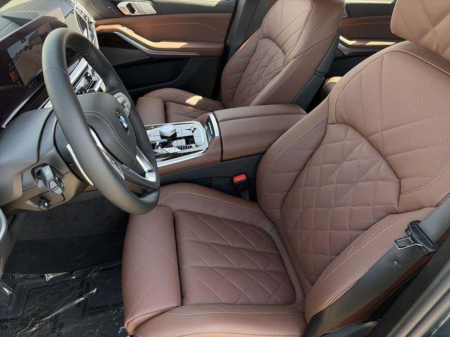 new 2026 BMW X7 car, priced at $98,584