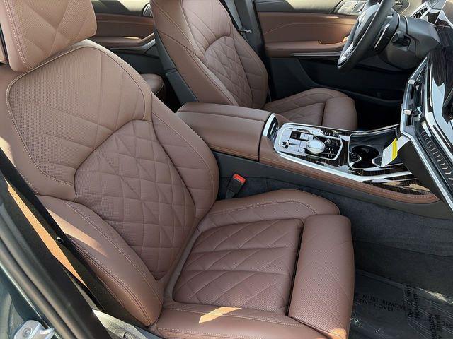 new 2026 BMW X7 car, priced at $98,584