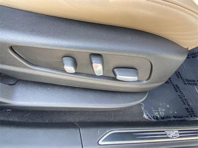 used 2018 Cadillac XT5 car, priced at $21,464