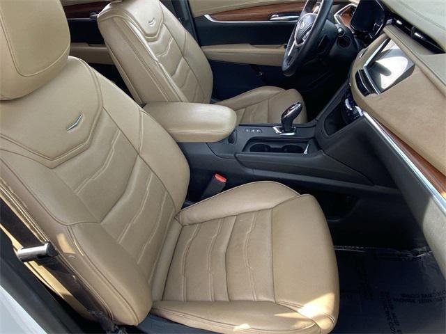 used 2018 Cadillac XT5 car, priced at $21,464