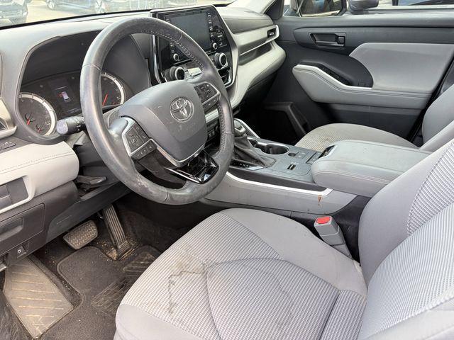 used 2021 Toyota Highlander car, priced at $27,779