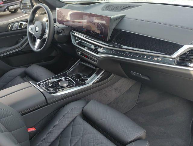 new 2026 BMW X7 car, priced at $96,273