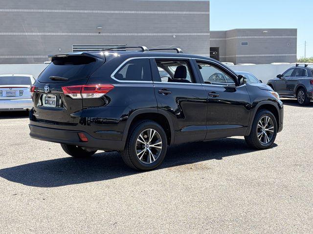 used 2019 Toyota Highlander car, priced at $21,590