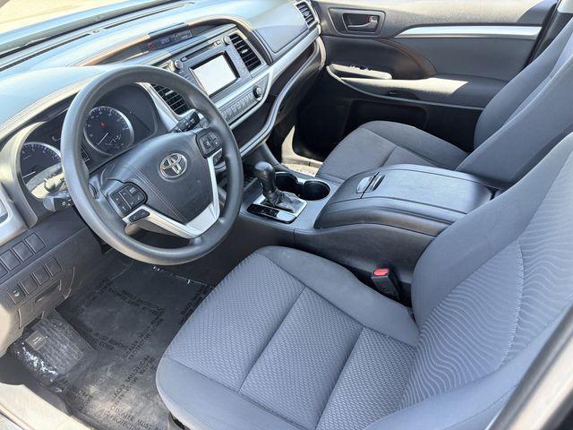 used 2019 Toyota Highlander car, priced at $21,590
