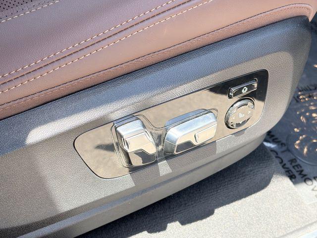 used 2024 BMW X7 car