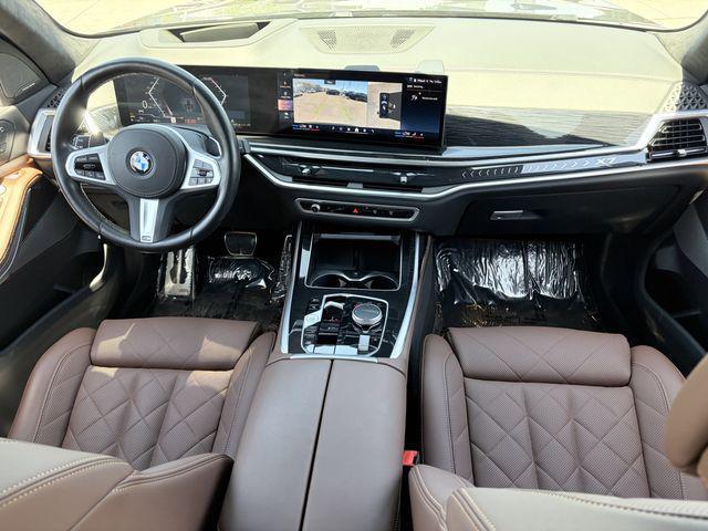 used 2024 BMW X7 car