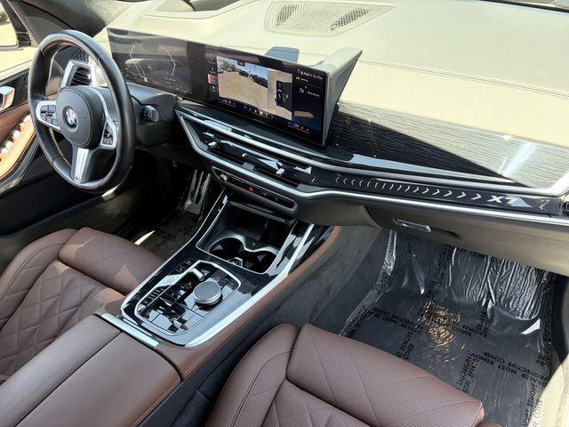 used 2024 BMW X7 car