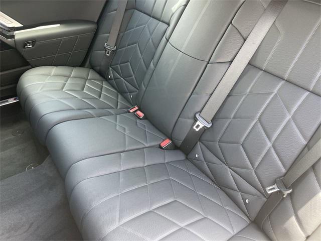 new 2025 BMW i7 car, priced at $131,025