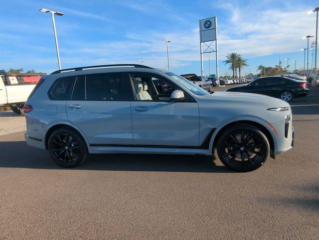 new 2026 BMW X7 car, priced at $100,715