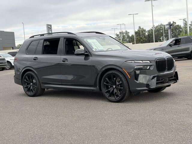 new 2026 BMW X7 car, priced at $100,614