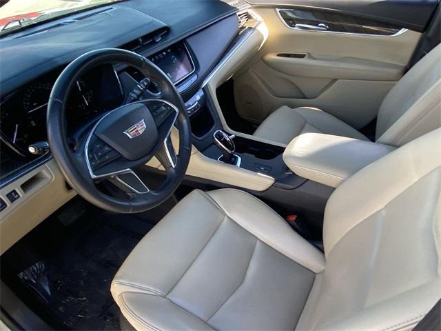 used 2017 Cadillac XT5 car, priced at $14,999