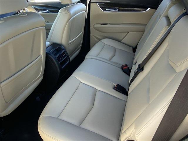 used 2017 Cadillac XT5 car, priced at $14,999