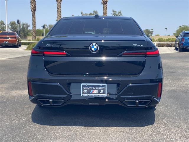 new 2025 BMW 760 car, priced at $139,025
