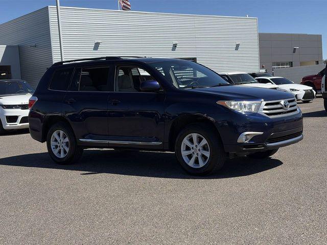 used 2012 Toyota Highlander car, priced at $10,998