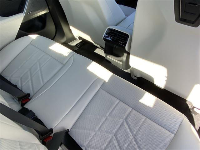 new 2025 BMW 530 car, priced at $62,725