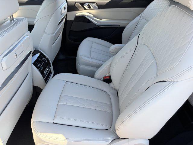 new 2027 BMW X7 car, priced at $103,649