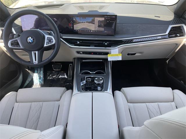 new 2026 BMW X7 car, priced at $122,590