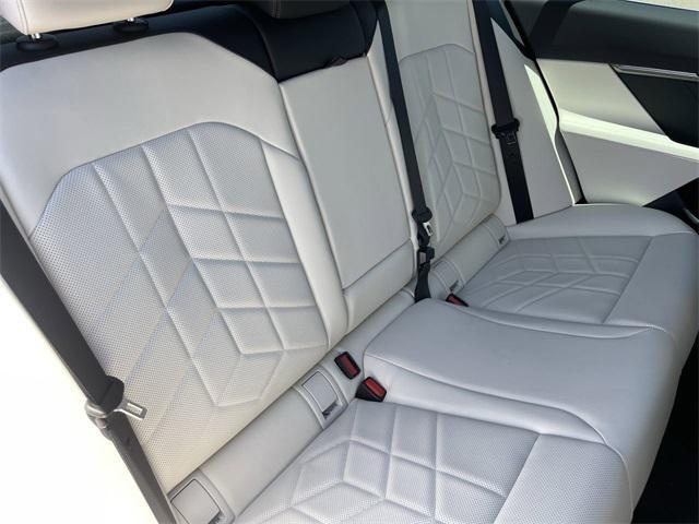 new 2025 BMW 530 car, priced at $61,940