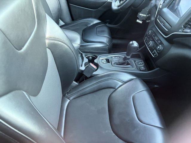 used 2019 Jeep Cherokee car, priced at $17,242