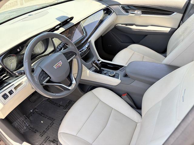 used 2021 Cadillac XT6 car, priced at $34,536