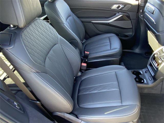 used 2025 BMW X7 car, priced at $92,729