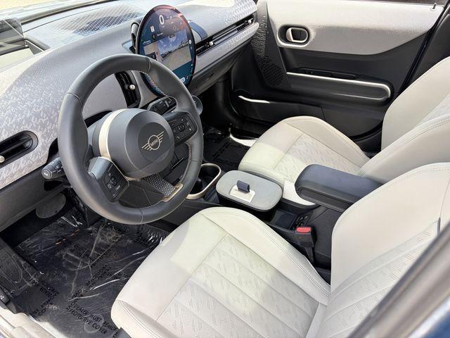 used 2025 MINI Hardtop car, priced at $30,647
