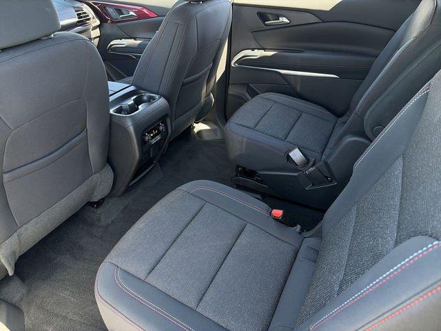used 2024 Chevrolet Traverse car, priced at $37,998