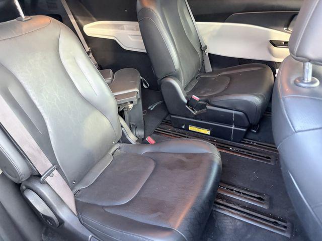 used 2022 Kia Carnival car, priced at $26,417