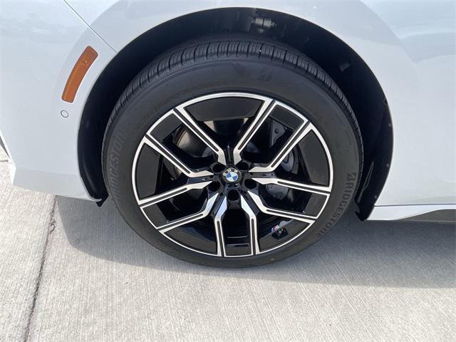 new 2025 BMW 740 car, priced at $100,625
