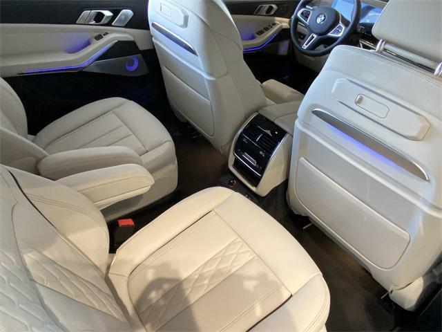 new 2026 BMW X7 car, priced at $126,640