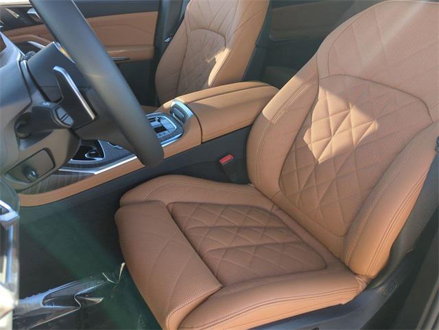 new 2026 BMW X7 car, priced at $99,465