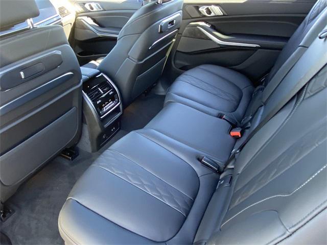 new 2025 BMW X7 car, priced at $115,670
