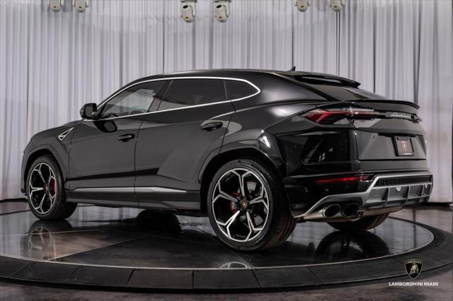 used 2021 Lamborghini Urus car, priced at $202,950