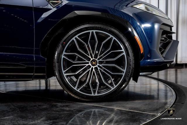 used 2025 Lamborghini Urus car, priced at $292,950