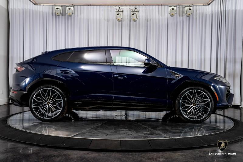 used 2025 Lamborghini Urus car, priced at $308,950