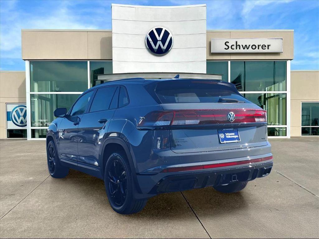 new 2026 Volkswagen Atlas Cross Sport car, priced at $52,826