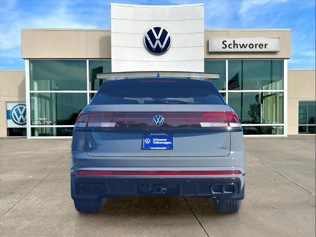 new 2026 Volkswagen Atlas Cross Sport car, priced at $52,826