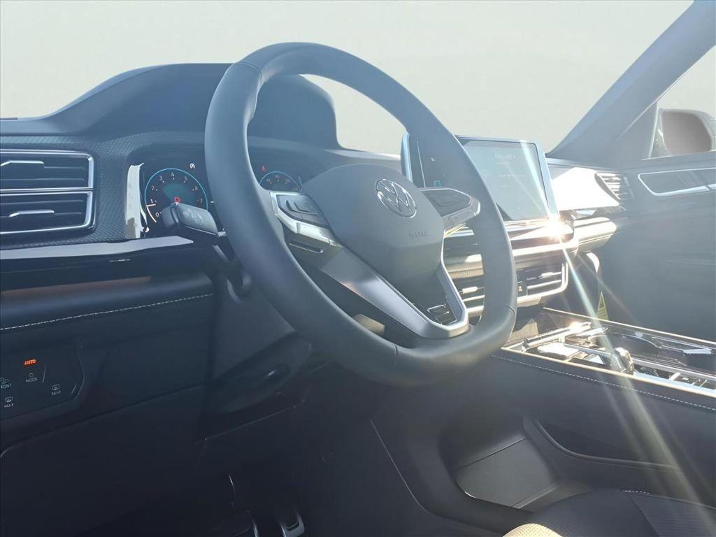 new 2026 Volkswagen Atlas Cross Sport car, priced at $52,826