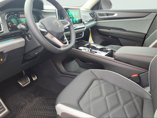 new 2026 Volkswagen Atlas car, priced at $50,021