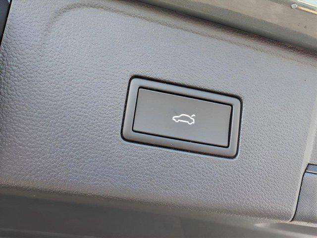 new 2026 Volkswagen Atlas car, priced at $47,731