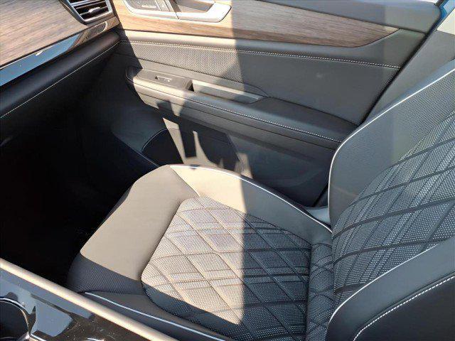 new 2026 Volkswagen Atlas car, priced at $56,192